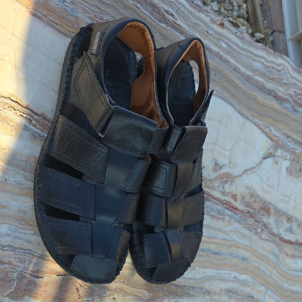 PIKOLINOS Men's Black Leather Sandals